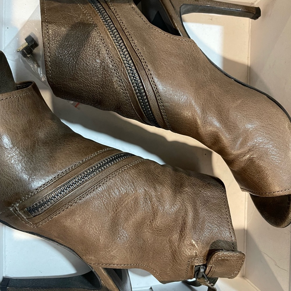 Dolce Vita Peep Toe Booties